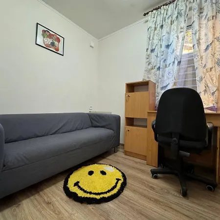 Otel Signeev's *